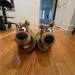 Scooby-Doo Brown Loafers & Slip-Ons